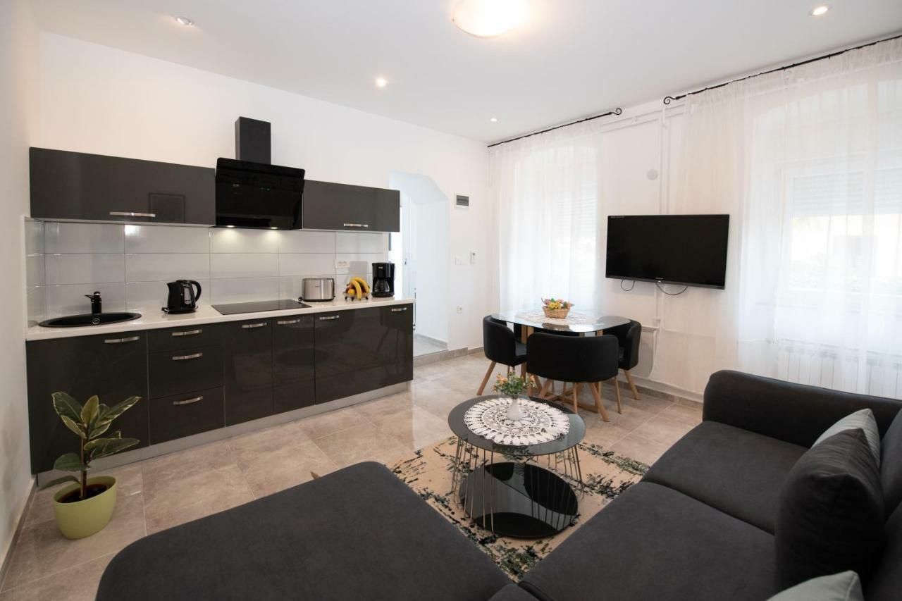 Apartment Emili 오파티아 외부 사진